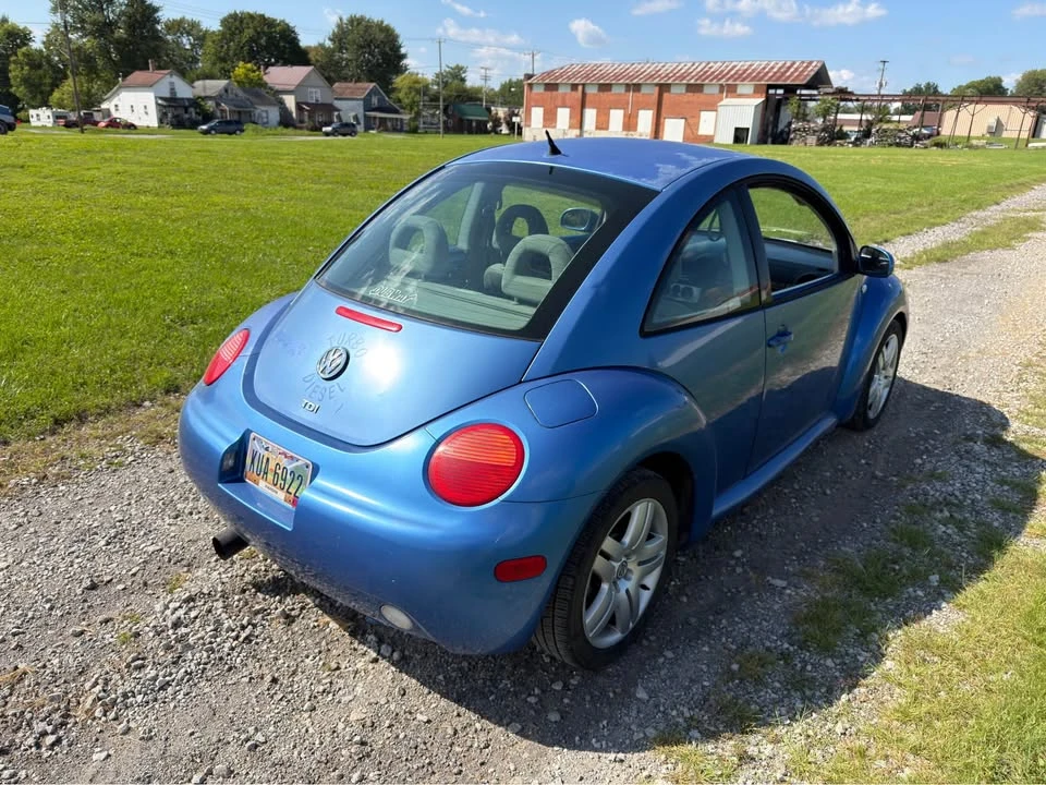 2001 Volkswagen New Beetle - Image 3 of 17