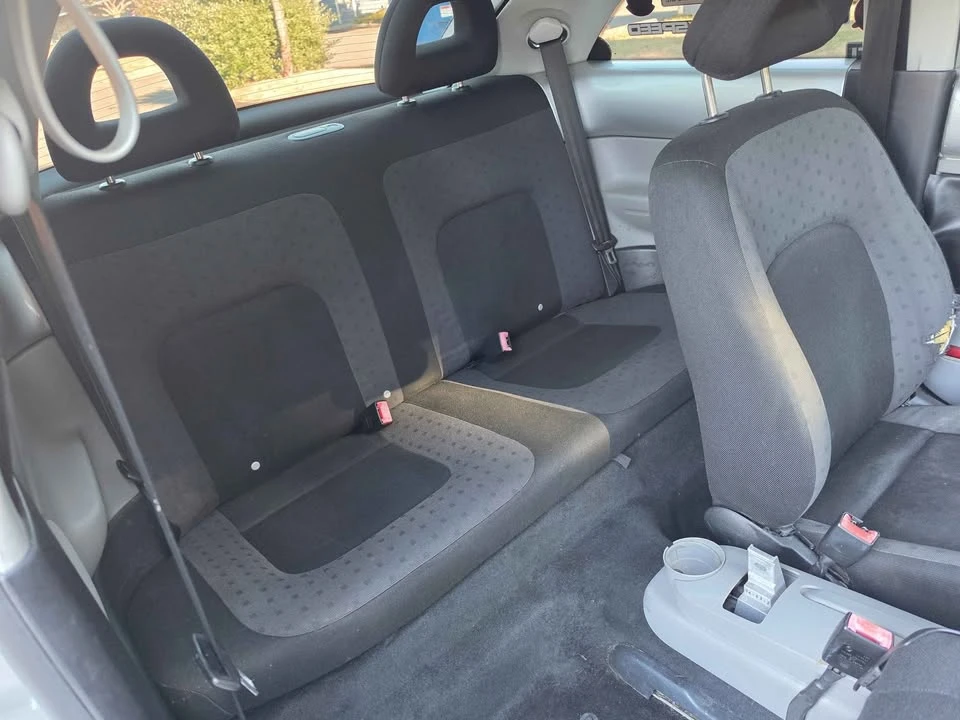 2001 Volkswagen New Beetle - Image 16 of 20