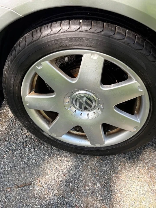 2001 Volkswagen New Beetle - Image 3 of 10