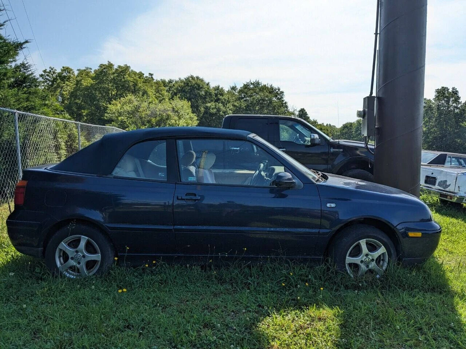 2001 Volkswagen Golf Cabrio Mk3 - Image 6 of 12