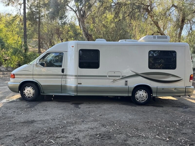 2001 Volkswagen EuroVan - Image 6 of 21
