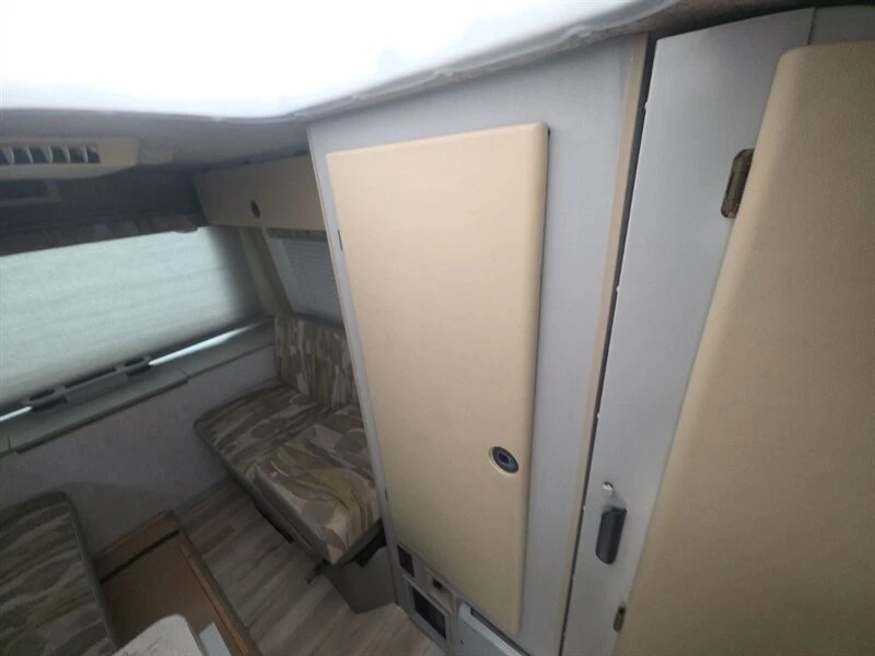 2001 Volkswagen EuroVan - Image 21 of 21
