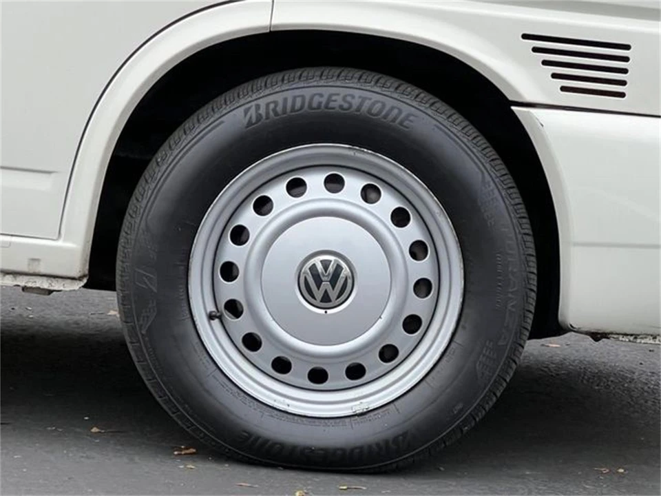 2001 Volkswagen Type 2 - Image 15 of 31