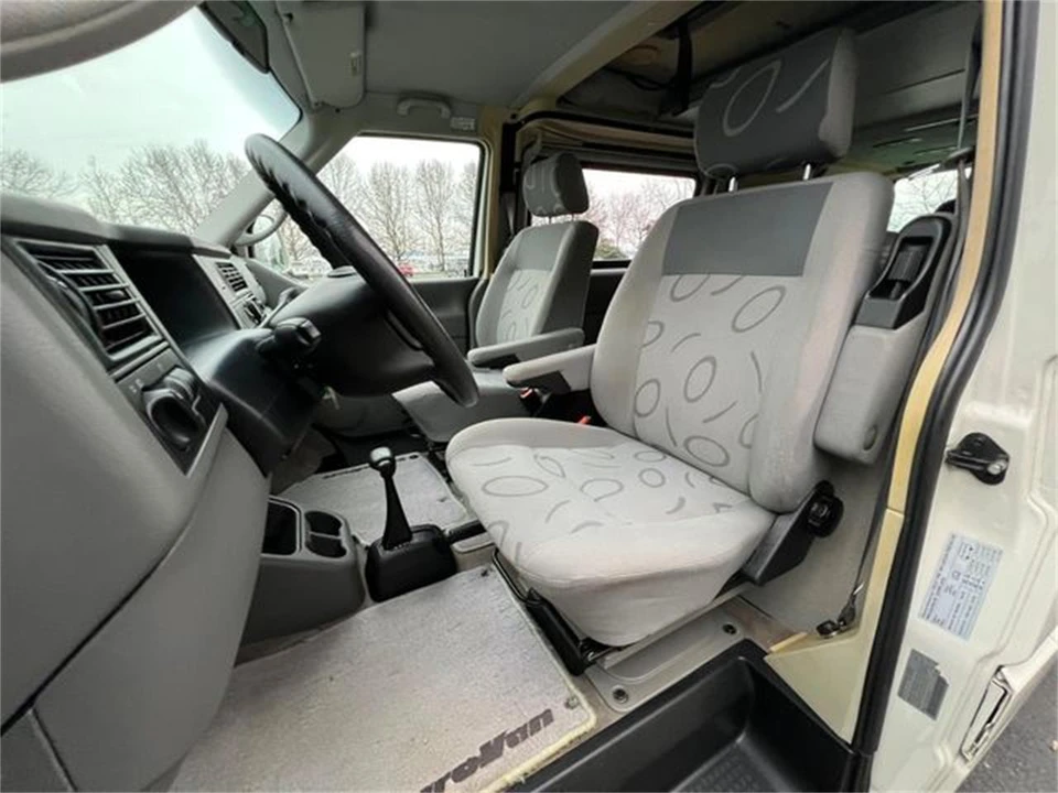 2001 Volkswagen Type 2 - Image 20 of 31