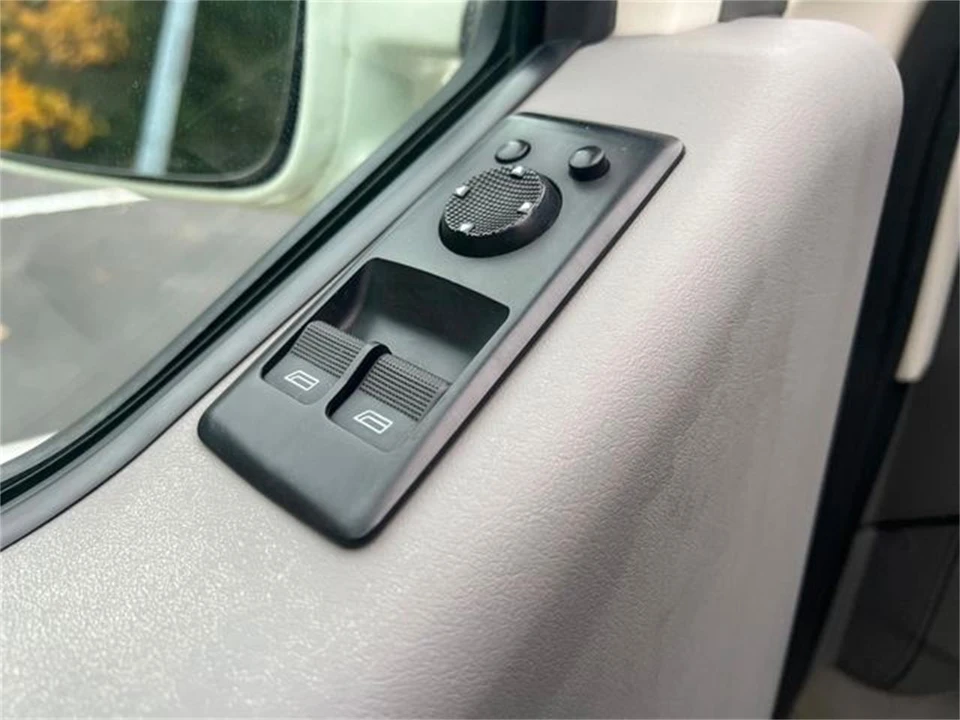 2001 Volkswagen Type 2 - Image 18 of 31