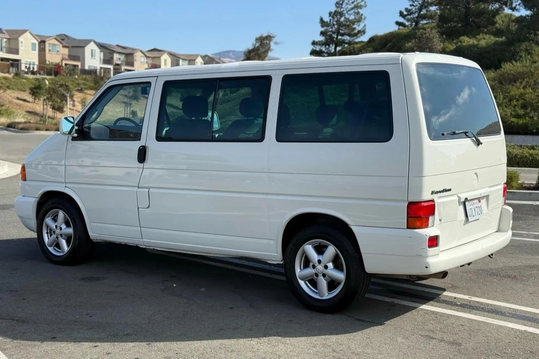 2001 Volkswagen EuroVan - Image 3 of 31