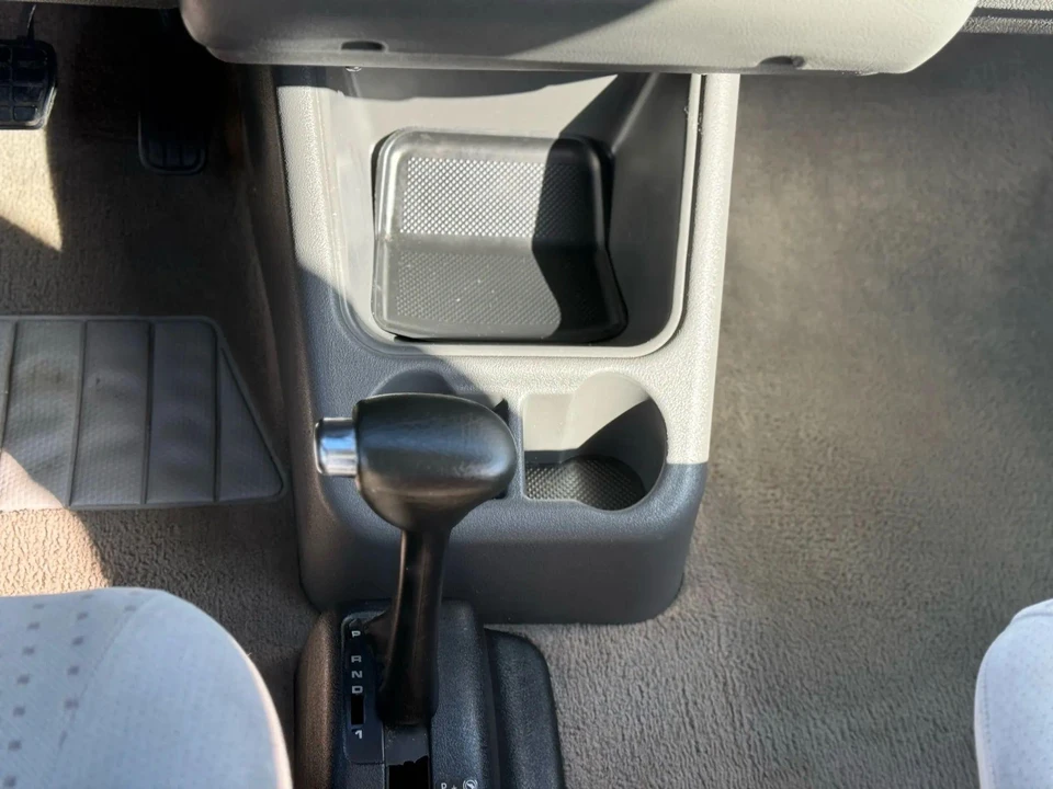 2001 Volkswagen EuroVan - Image 31 of 31