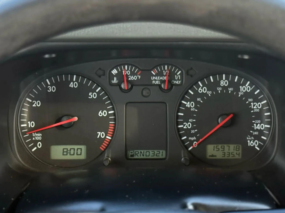 2001 Volkswagen EuroVan - Image 29 of 31