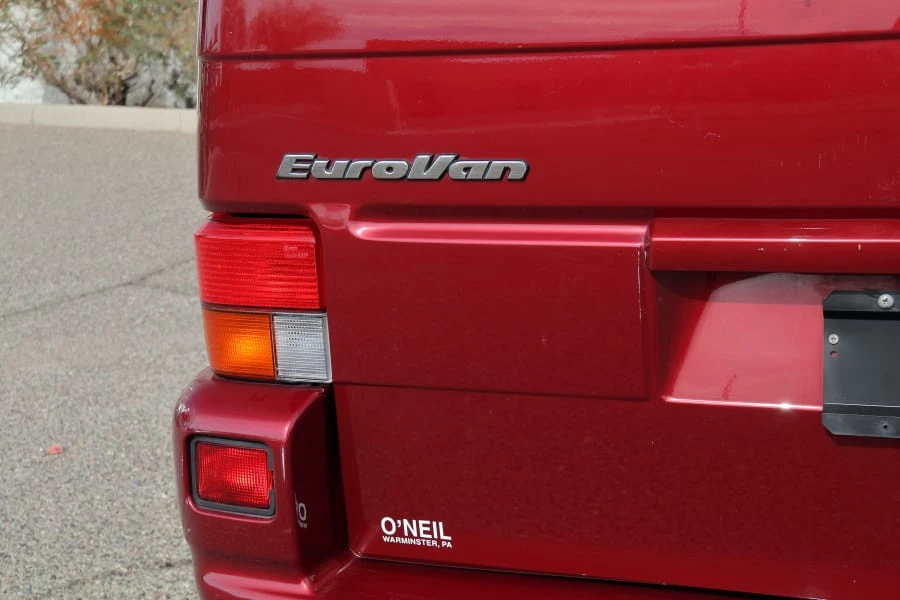 2001 Volkswagen EuroVan - Image 14 of 31
