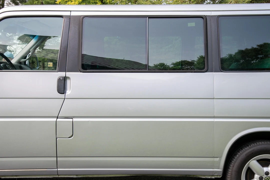 2001 Volkswagen EuroVan - Image 26 of 31