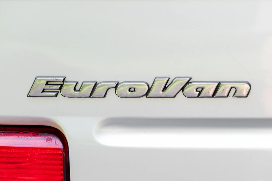 2001 Volkswagen EuroVan - Image 31 of 31
