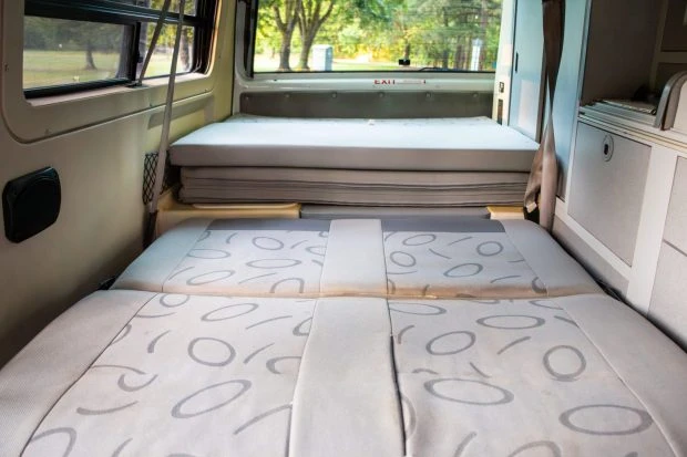 2001 Volkswagen EuroVan - Image 5 of 7