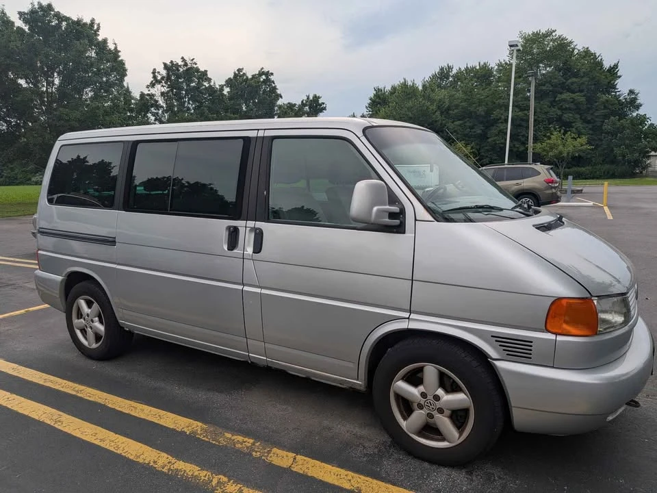 2001 Volkswagen EuroVan - Image 4 of 16