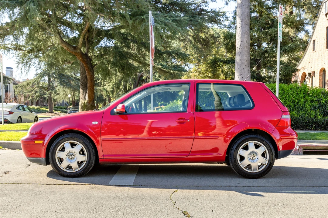 2001 Volkswagen GTI Mk4 - Image 3 of 31