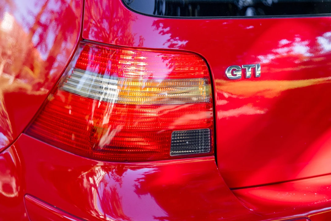2001 Volkswagen GTI Mk4 - Image 18 of 31