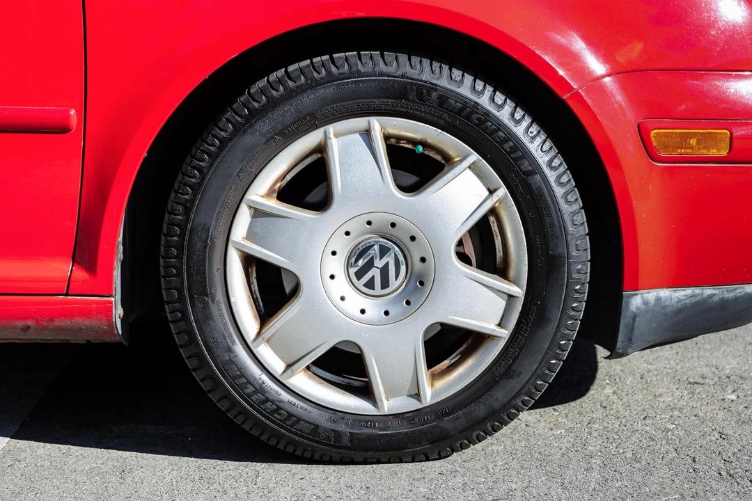 2001 Volkswagen GTI Mk4 - Image 29 of 31