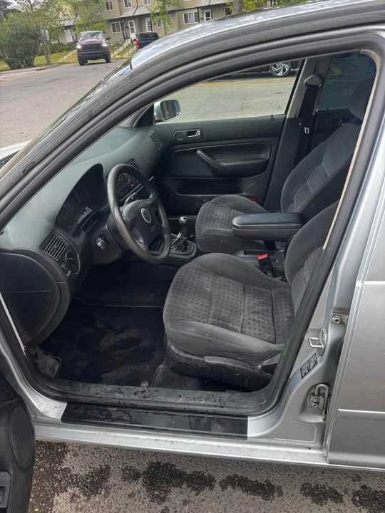 2001 Volkswagen Golf Mk4 - Image 6 of 15