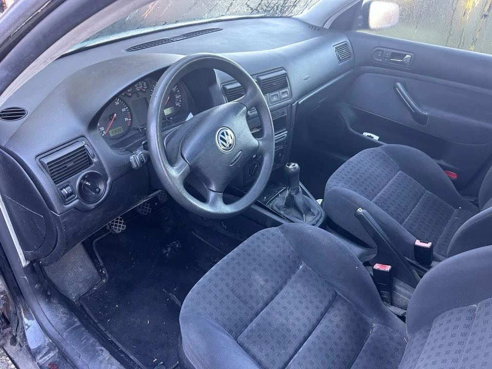 2001 Volkswagen Golf Mk4 - Image 4 of 6