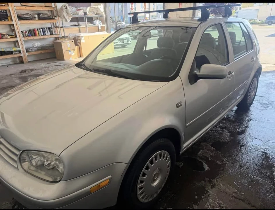 2001 Volkswagen Golf Mk4 - Image 3 of 10