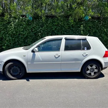 2001 Volkswagen Golf GLS Hatchback 4D