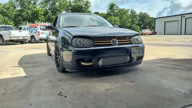 2001 Volkswagen Golf GTI Hatchback 2D