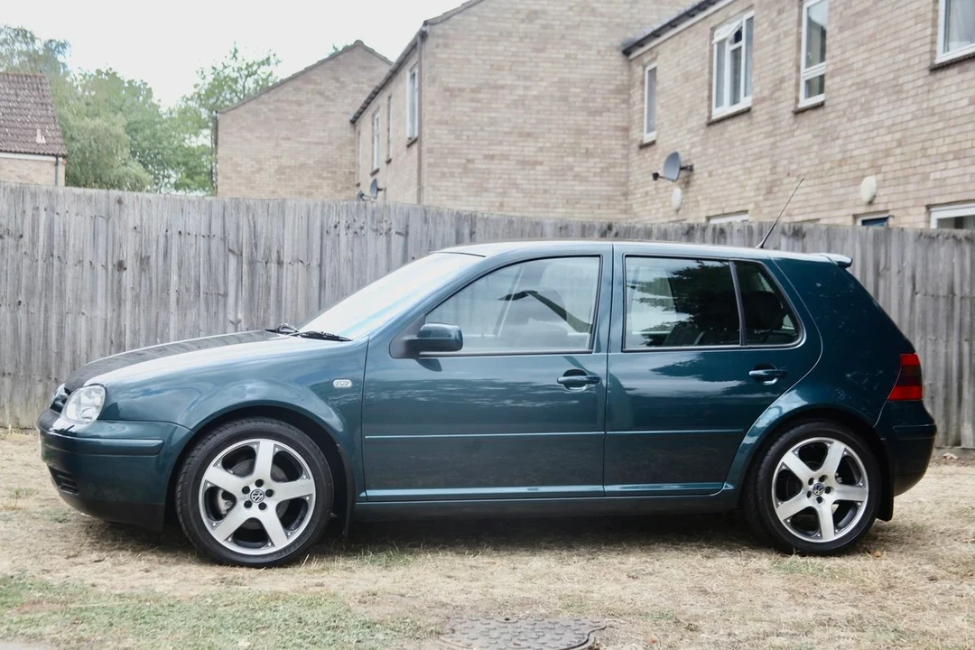 2001 Volkswagen GTI Mk4 - Image 11 of 30