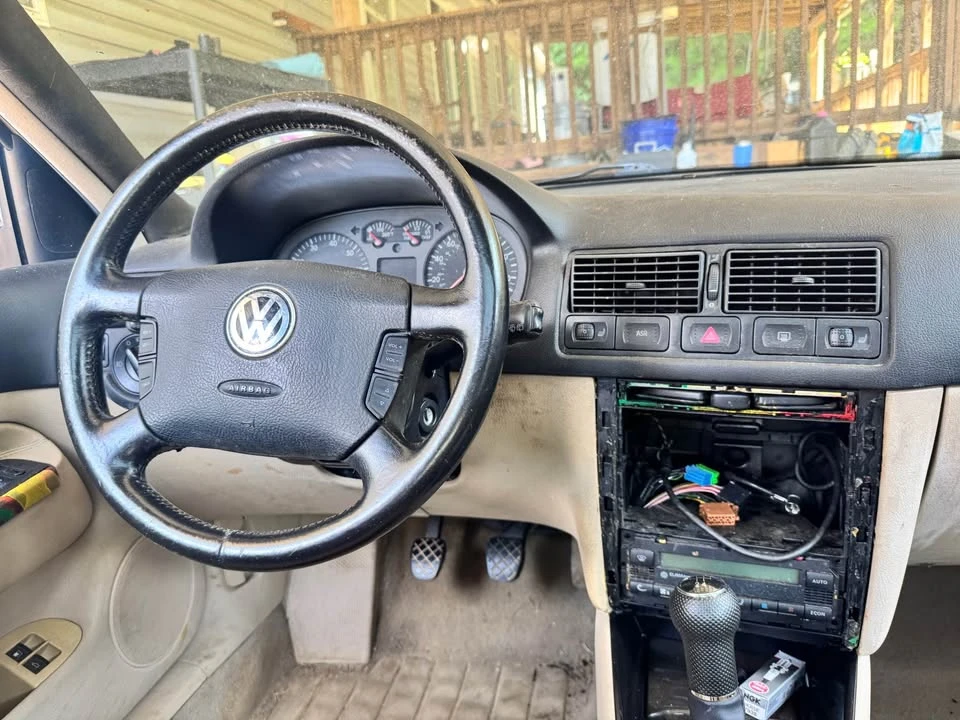 2001 Volkswagen GTI Mk4 - Image 11 of 13