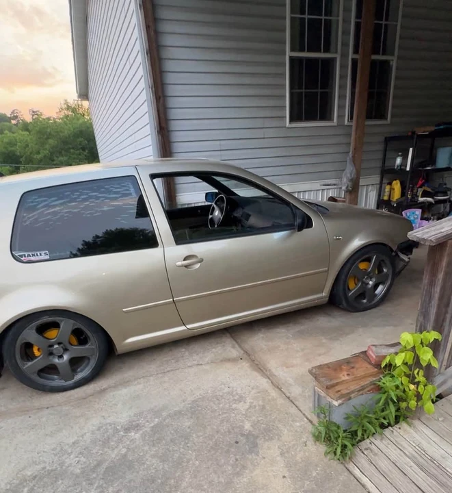 2001 Volkswagen GTI Mk4 - Image 8 of 13