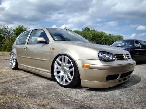 2001 Volkswagen Golf GTI VR6