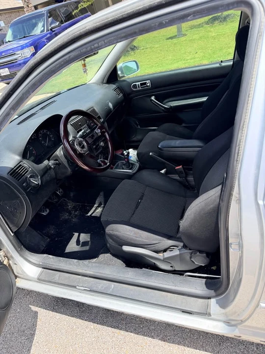 2001 Volkswagen GTI Mk4 - Image 4 of 6