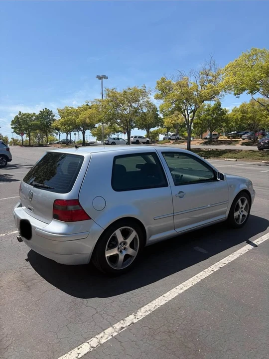 2001 Volkswagen GTI Mk4 - Image 3 of 11