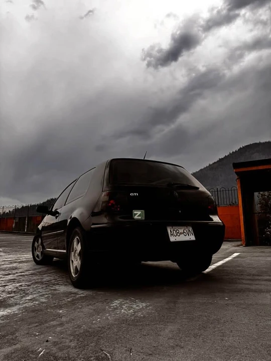 2001 Volkswagen GTI Mk4 - Image 5 of 10