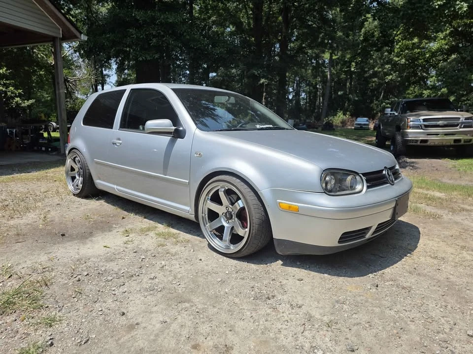 2001 Volkswagen GTI Mk4 - Image 2 of 9