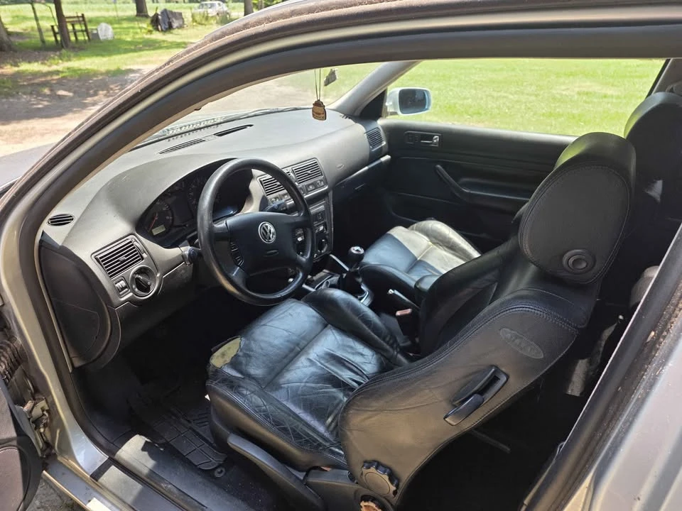 2001 Volkswagen GTI Mk4 - Image 5 of 9