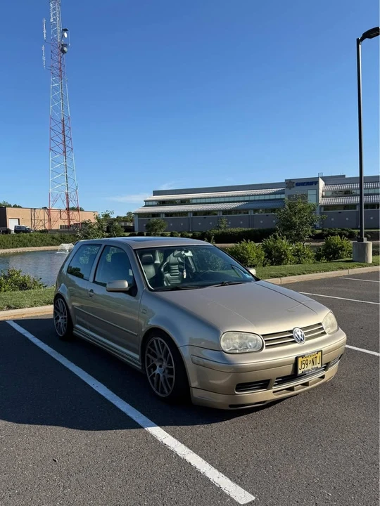 2001 Volkswagen GTI Mk4 - Image 8 of 12