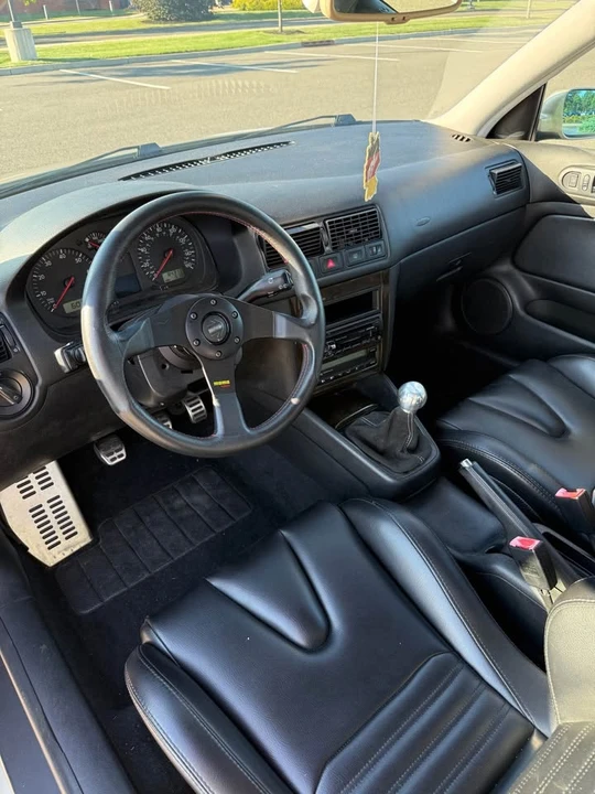 2001 Volkswagen GTI Mk4 - Image 11 of 12