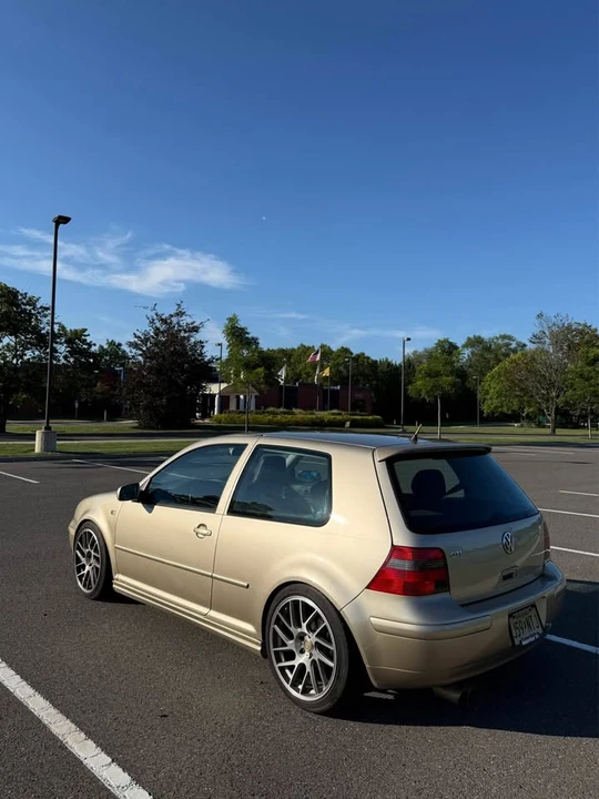 2001 Volkswagen GTI Mk4 - Image 3 of 12