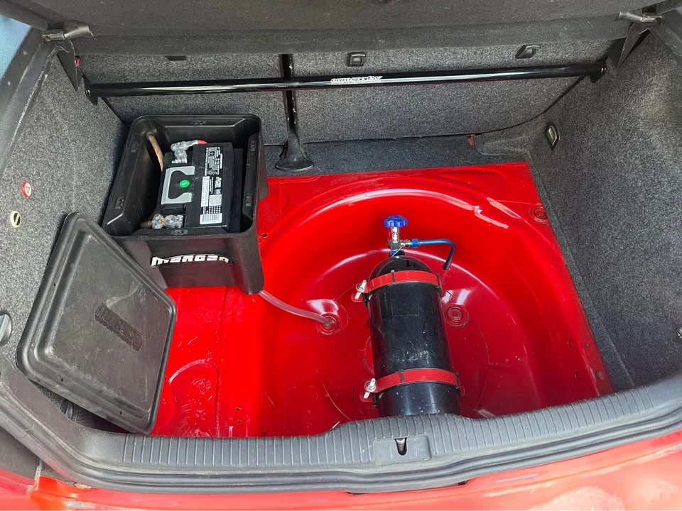 2001 Volkswagen GTI Mk4 - Image 7 of 10