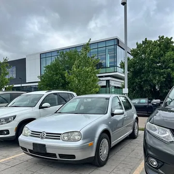 2001 Volkswagen Golf