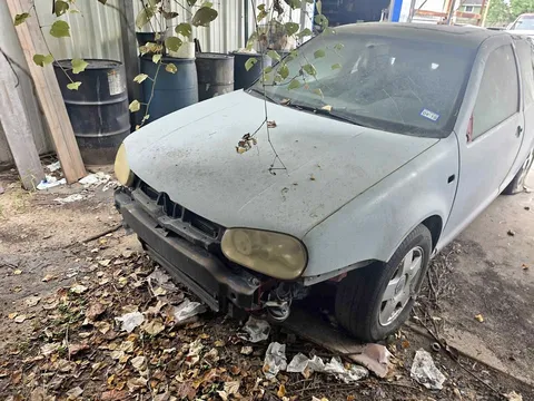 2001 Volkswagen GTI 1.8T Hatchback Coupe 2D