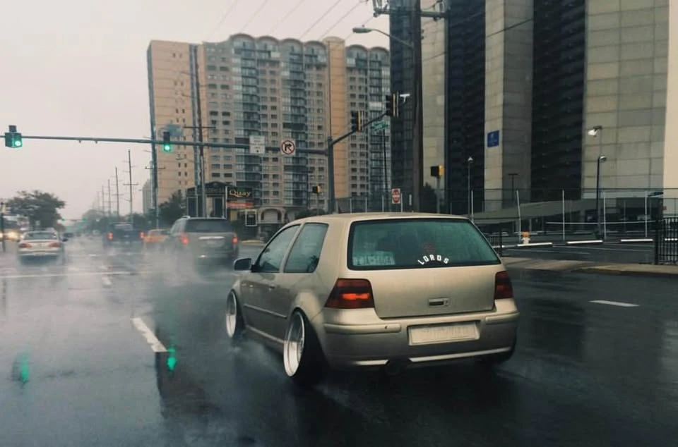 2001 Volkswagen GTI Mk4 - Image 12 of 17