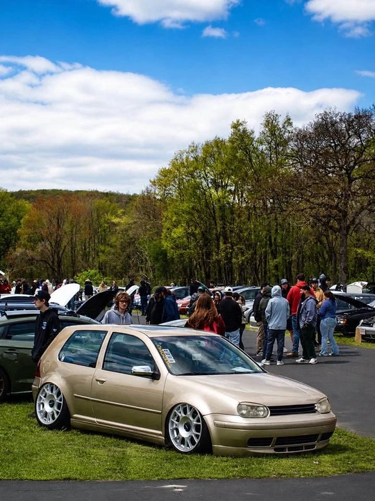 2001 Volkswagen GTI Mk4 - Image 4 of 17