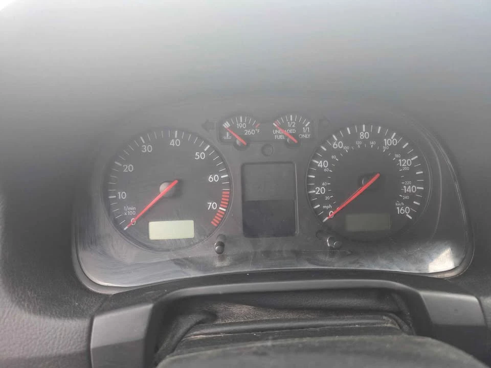 2001 Volkswagen GTI Mk4 - Image 3 of 10