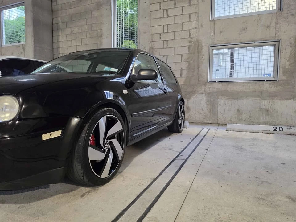 2001 Volkswagen GTI Mk4 - Image 15 of 16