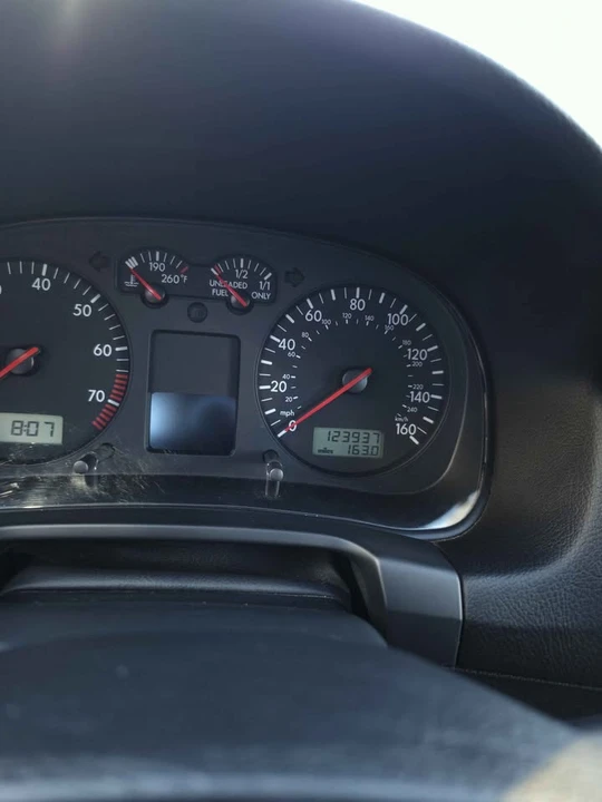 2001 Volkswagen GTI Mk4 - Image 5 of 16