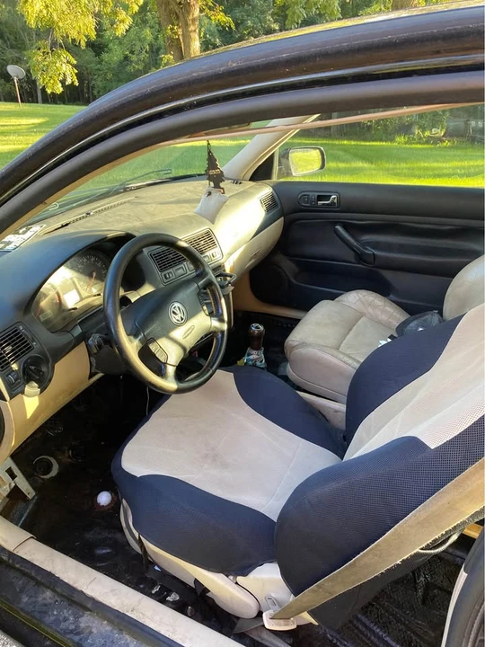 2001 Volkswagen GTI Mk4 - Image 7 of 14