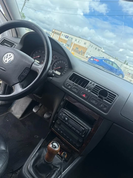 2001 Volkswagen A4 Jetta - Image 9 of 13
