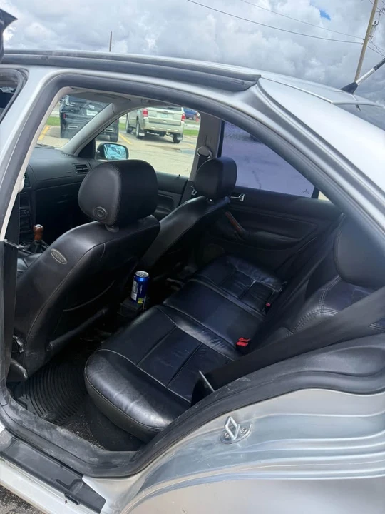 2001 Volkswagen A4 Jetta - Image 10 of 13