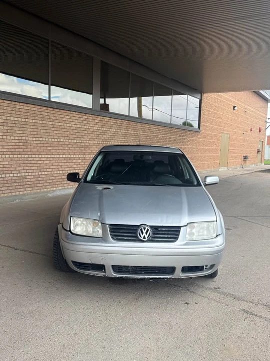 2001 Volkswagen A4 Jetta - Image 2 of 13
