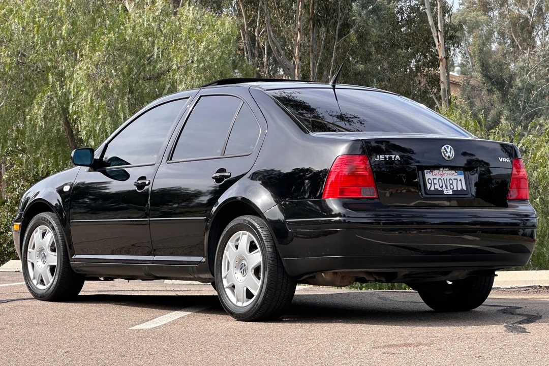 2001 Volkswagen A4 Jetta - Image 4 of 31